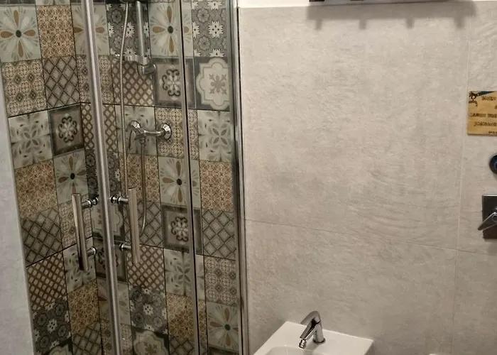 Kite Stagnone Hostal *